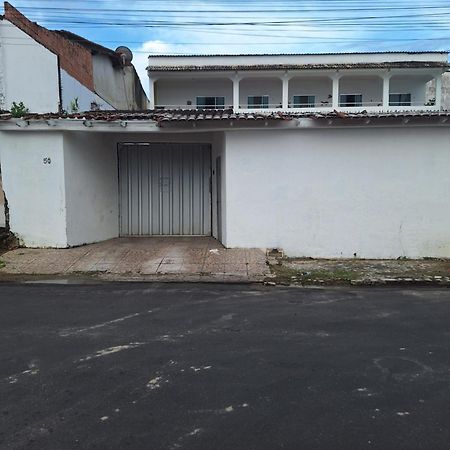 Quarto Triplo Com Banheiro Em Pousada E Restaurante Manaus Zewnętrze zdjęcie